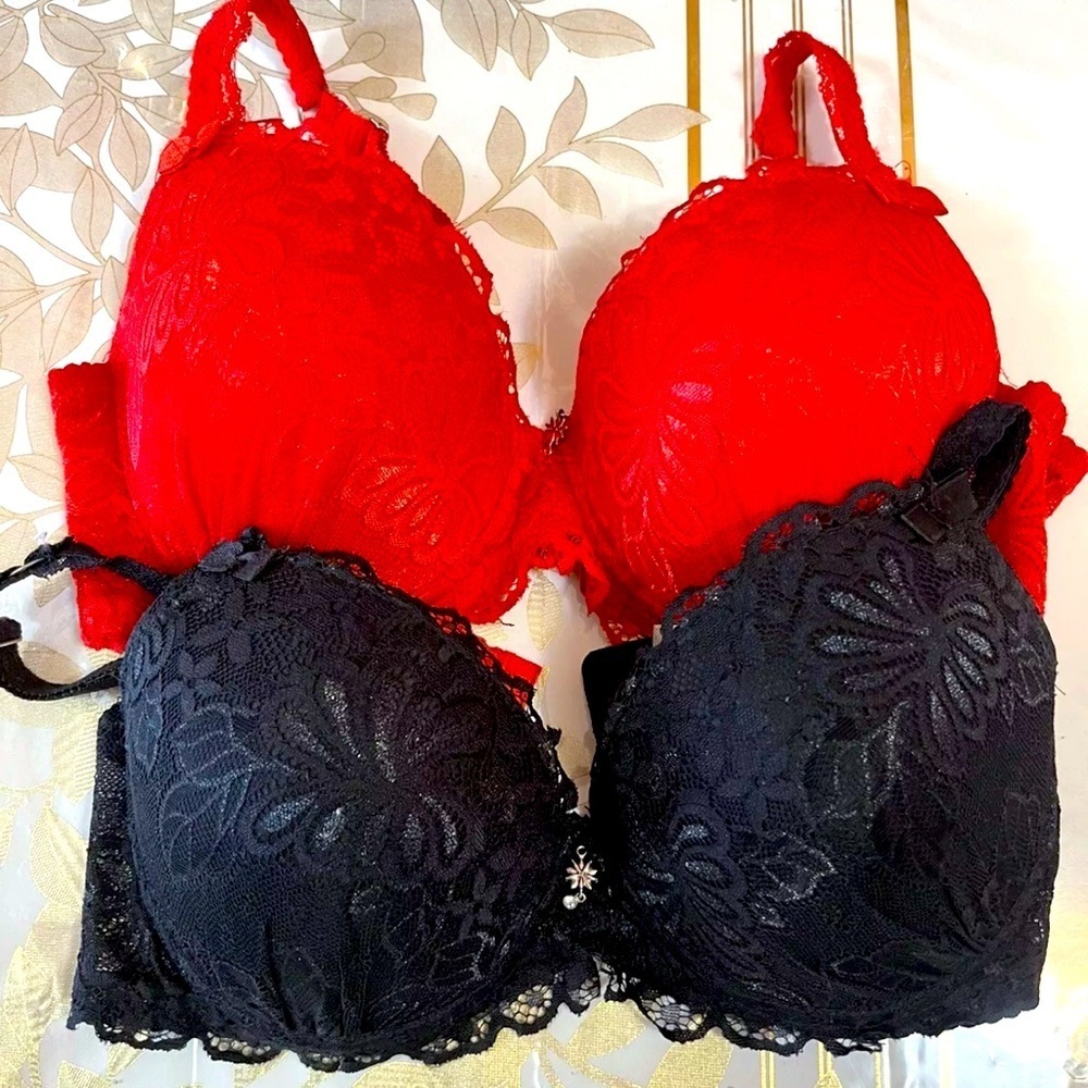Set of 2 Bras Marks & Spencer & Kailanni 38D Black/  Red Lace  Underwire Push Up
